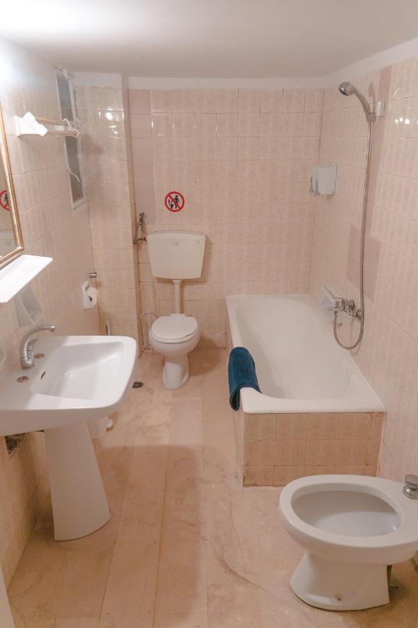 Apartment In Center Of Atény Exteriér fotografie